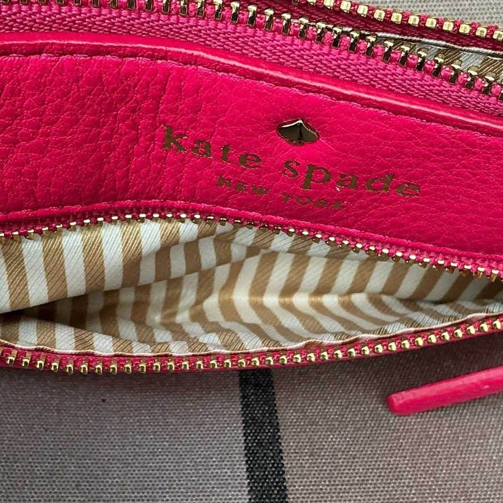 Kate Spade New York Cobble Hill Pebble Leather Wristlet Hot Pink